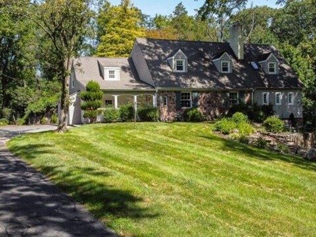 House for sale in Mountainside, Union County