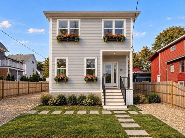 House for sale in Nahant, Essex County