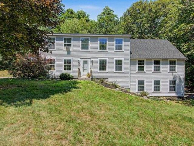 House for sale in Naples, Maine