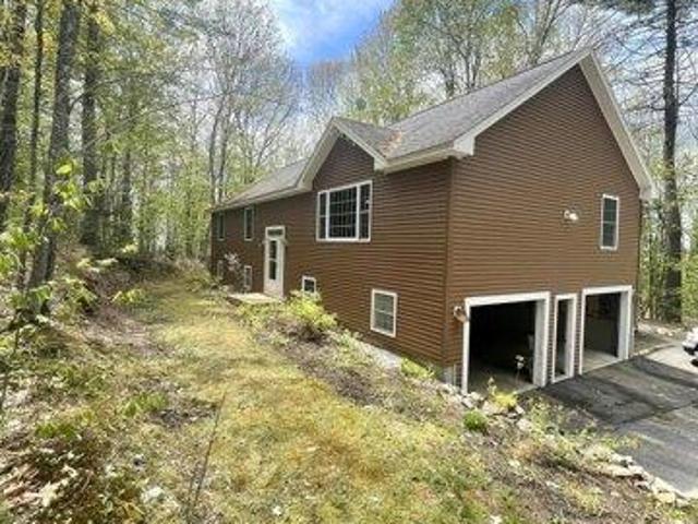 House for sale in Naples, Maine