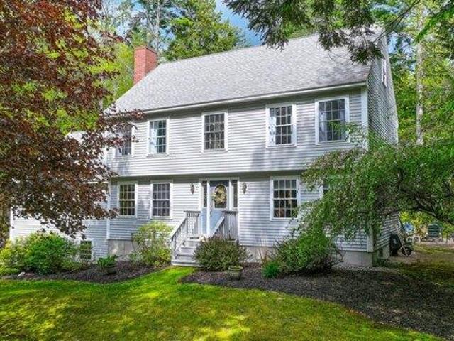 House for sale in Naples, Maine