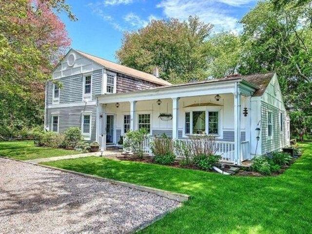 House for sale in Narragansett, Rhode Island