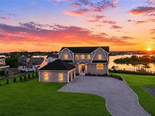 House for sale in Narragansett, Rhode Island