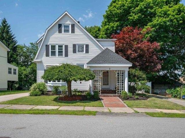 House for sale in New Hampshire