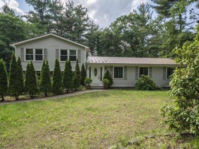 House for sale in New Hampshire