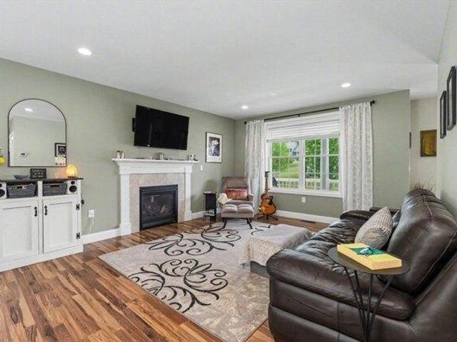 Condo for sale in New Hampshire