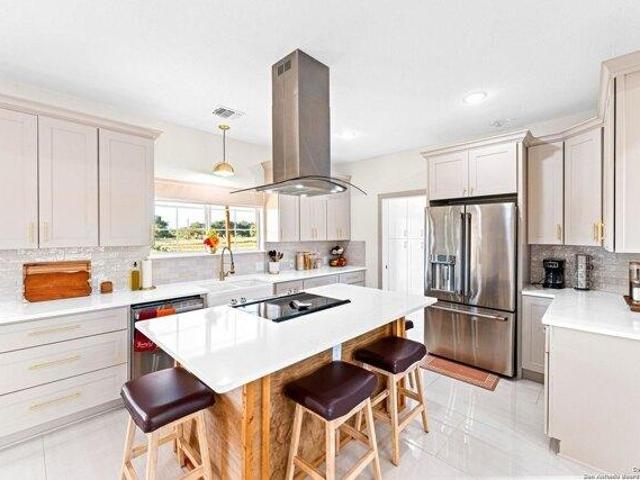 House for sale in Medina, Texas