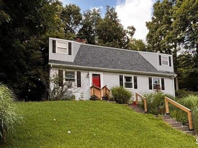 House for sale in Naugatuck, Connecticut