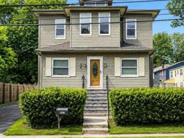 House for sale in Barrio Latino, New Britain