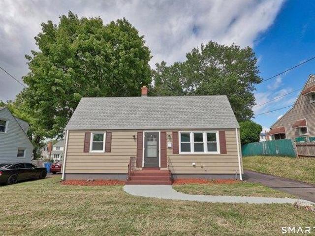 House for sale in Barrio Latino, New Britain