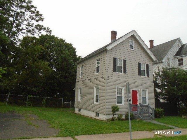 House for sale in Barrio Latino, New Britain