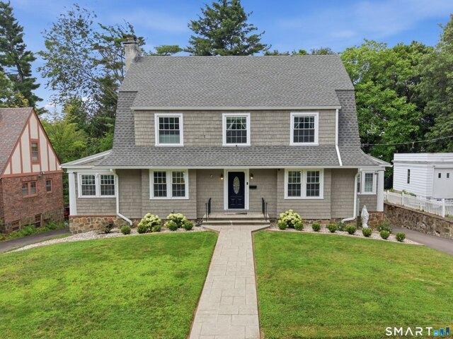 House for sale in West End Historic District, New Britain
