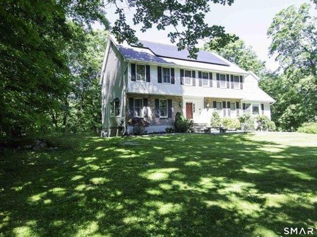 House for sale in New Fairfield, Connecticut