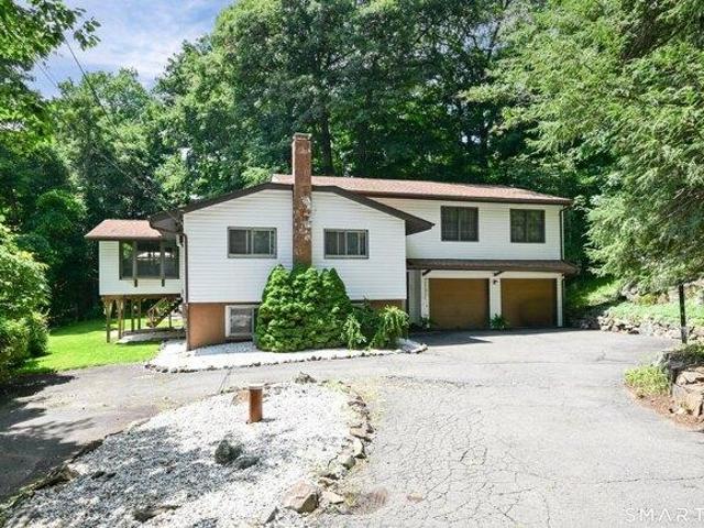 House for sale in New Fairfield, Connecticut
