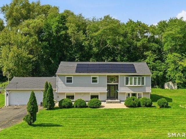 House for sale in New Fairfield, Connecticut