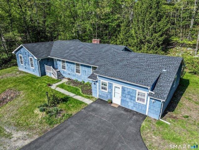 House for sale in New Fairfield, Connecticut