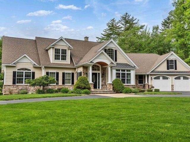House for sale in New Ipswich, Hillsborough County