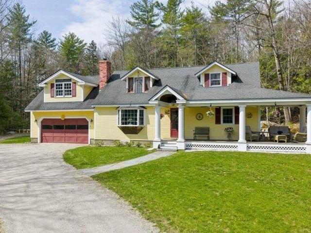 House for sale in New Hampshire