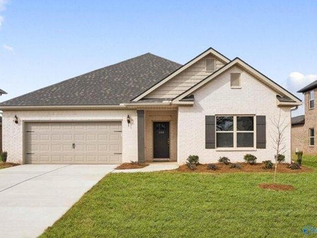 House for sale in New Market, Alabama