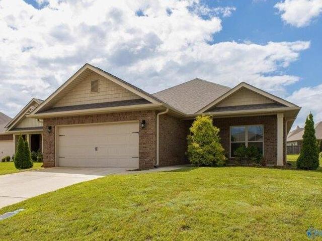 House for sale in New Market, Alabama