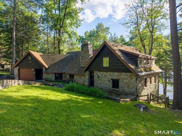 House for sale in Gaylordsville, Connecticut
