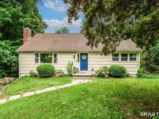 House for sale in Gaylordsville, Connecticut