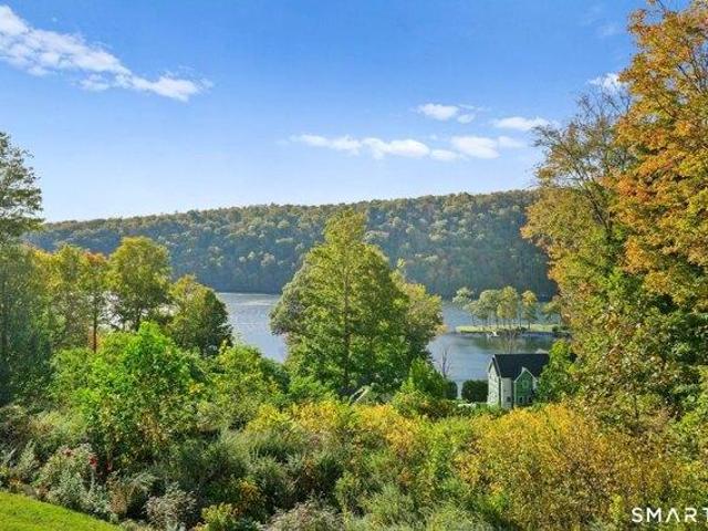 House for sale in New Milford, Western Connecticut Planning Region