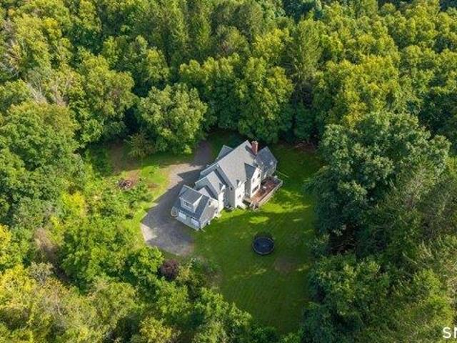 House for sale in Gaylordsville, Connecticut
