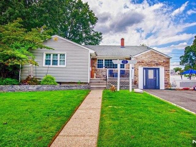 House for sale in New Milford, Bergen County