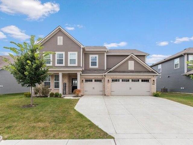 House for sale in New Palestine