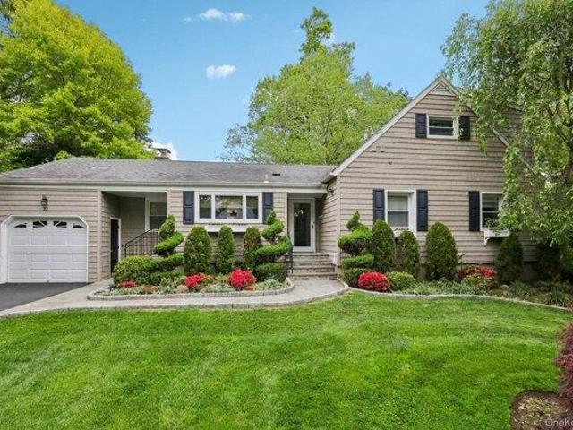House for sale in New Rochelle, New York