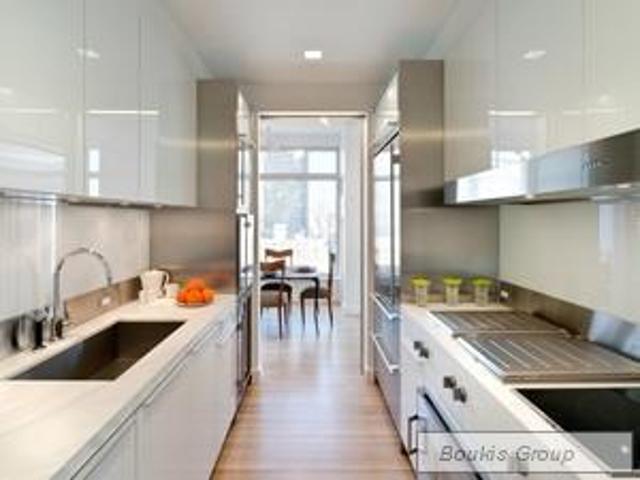 Condo for sale in Arverne, New York