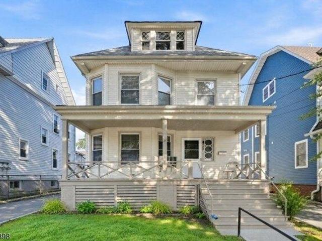 House for sale in Newark, Essex County