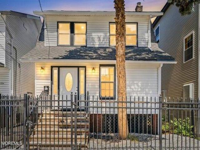 House for sale in Newark, New Jersey