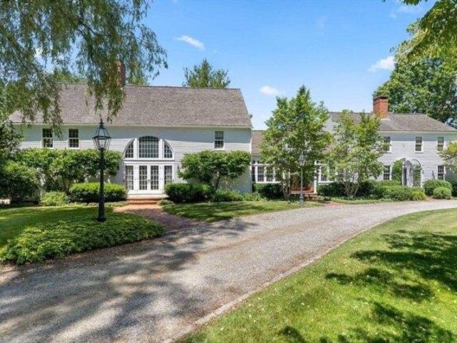 House for sale in Byfield, Massachusetts