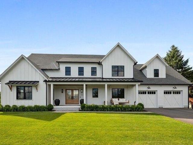 House for sale in Byfield, Massachusetts