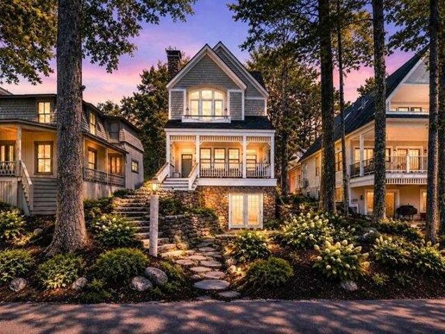 House for sale in New Hampshire