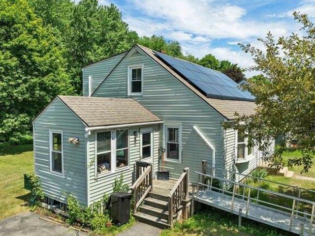 House for sale in Newmarket, Rockingham County