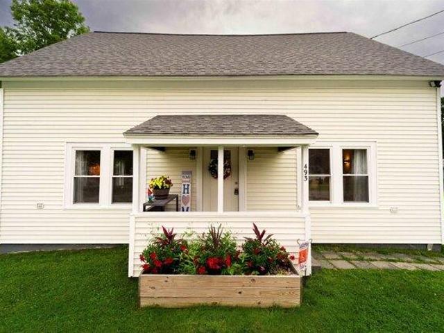 House for sale in New Hampshire