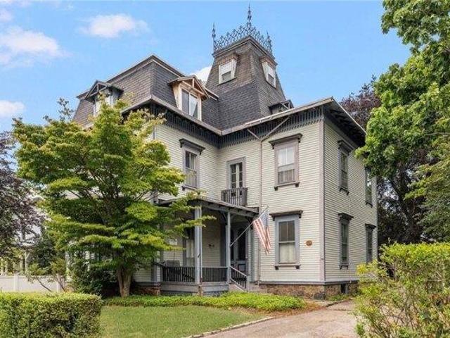 House for sale in Newport, Newport County