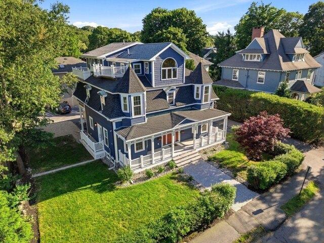Condo for sale in Auburndale, Massachusetts