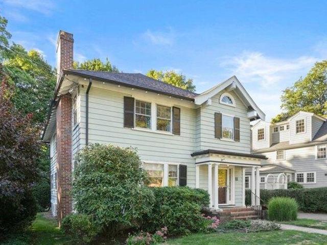 House for sale in West Newton, Newton
