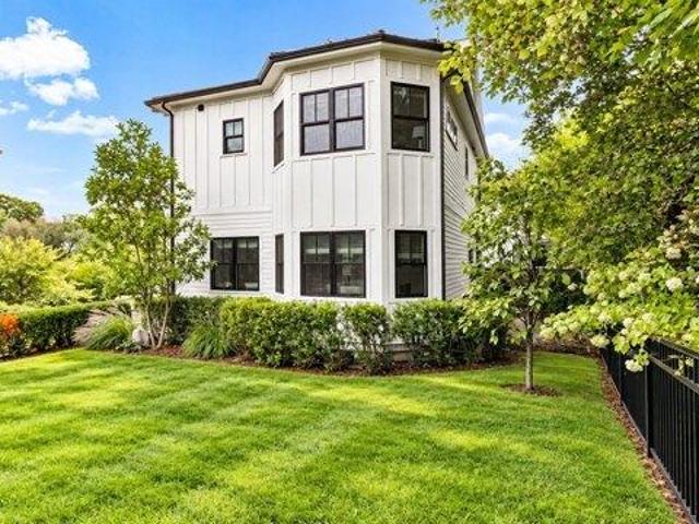 House for sale in Auburndale, Newton