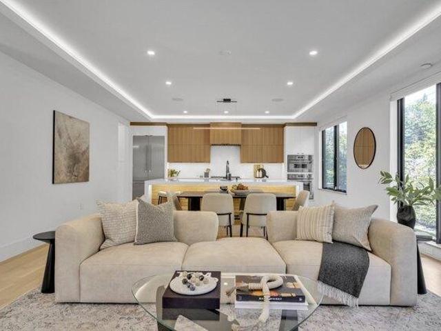 Condo for sale in Auburndale, Massachusetts