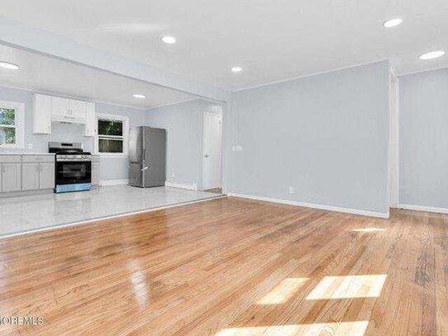 House for sale in Newton, New Jersey