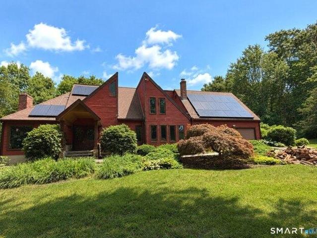 House for sale in Newtown, Connecticut