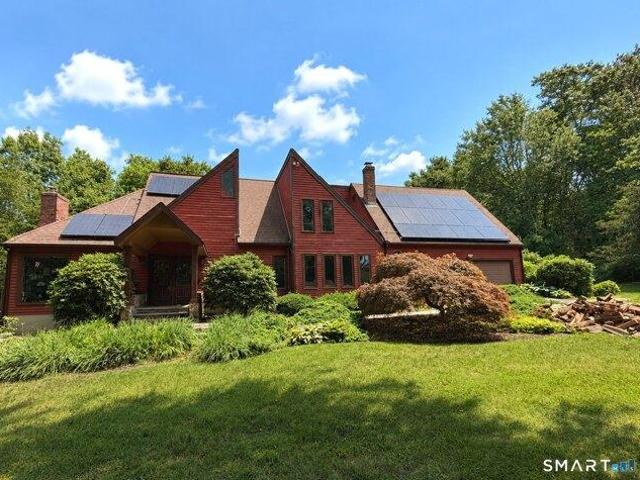 House for sale in Newtown, Western Connecticut Planning Region