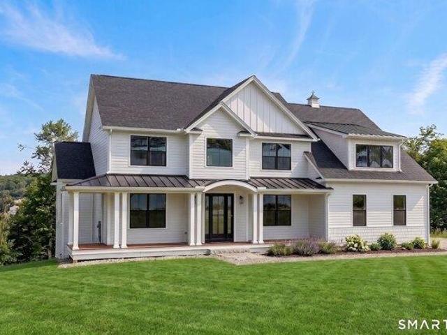House for sale in Newtown, Western Connecticut Planning Region