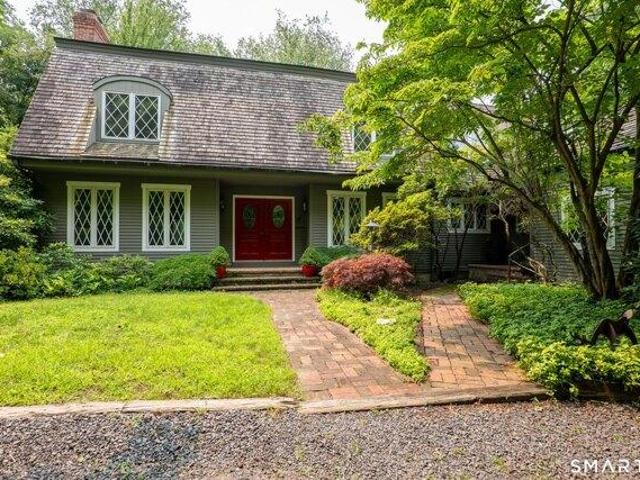 House for sale in Newtown, Western Connecticut Planning Region
