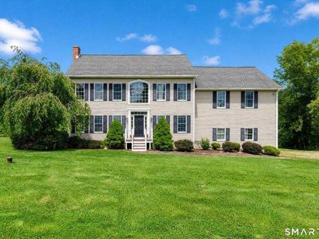 House for sale in Newtown, Connecticut